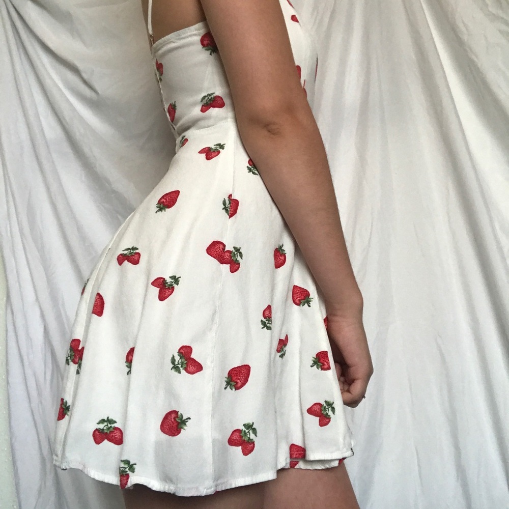 Cutest Strawberry Dress 🍓